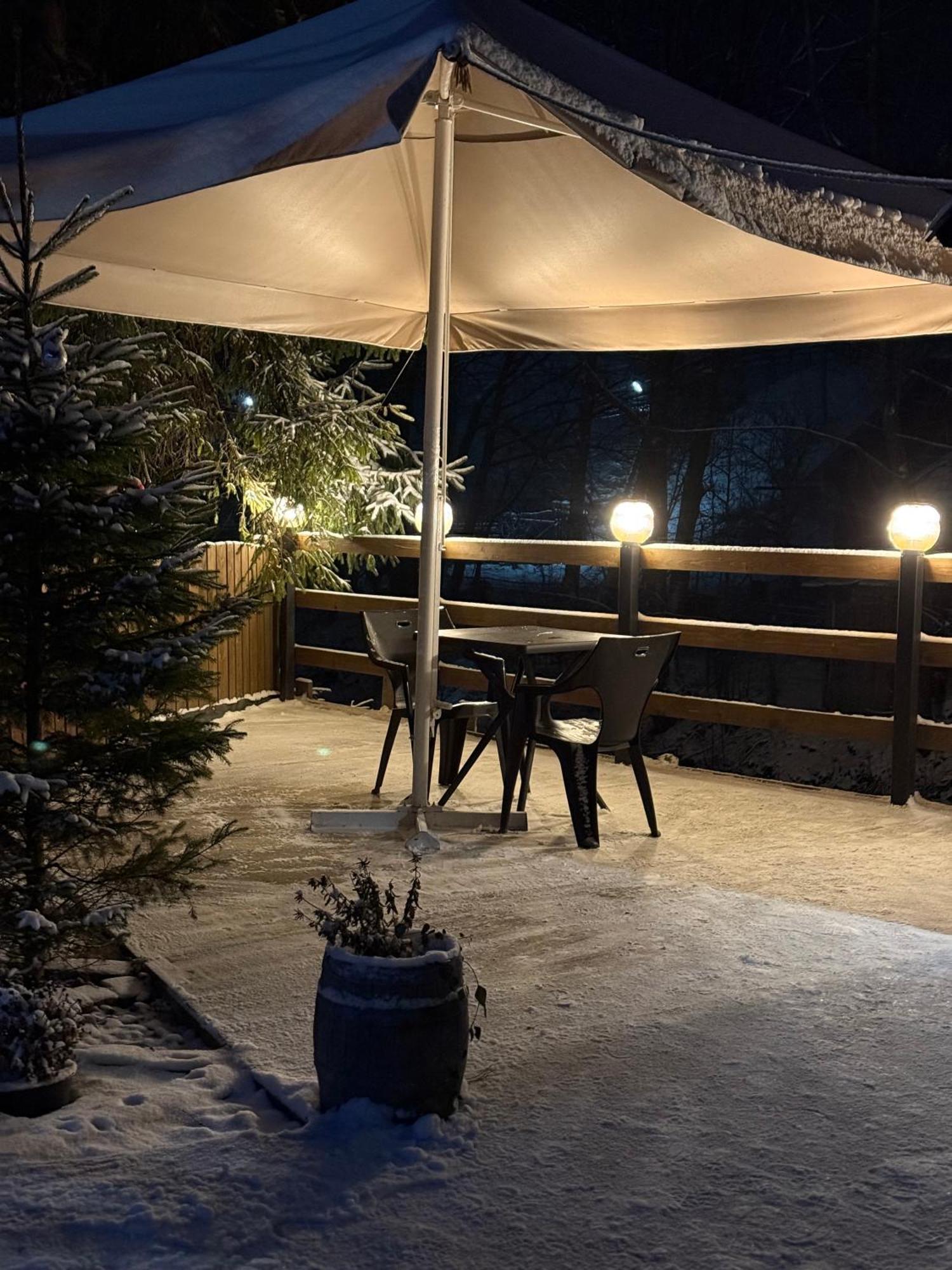 Водограй Hotell Vorochta Exteriör bild