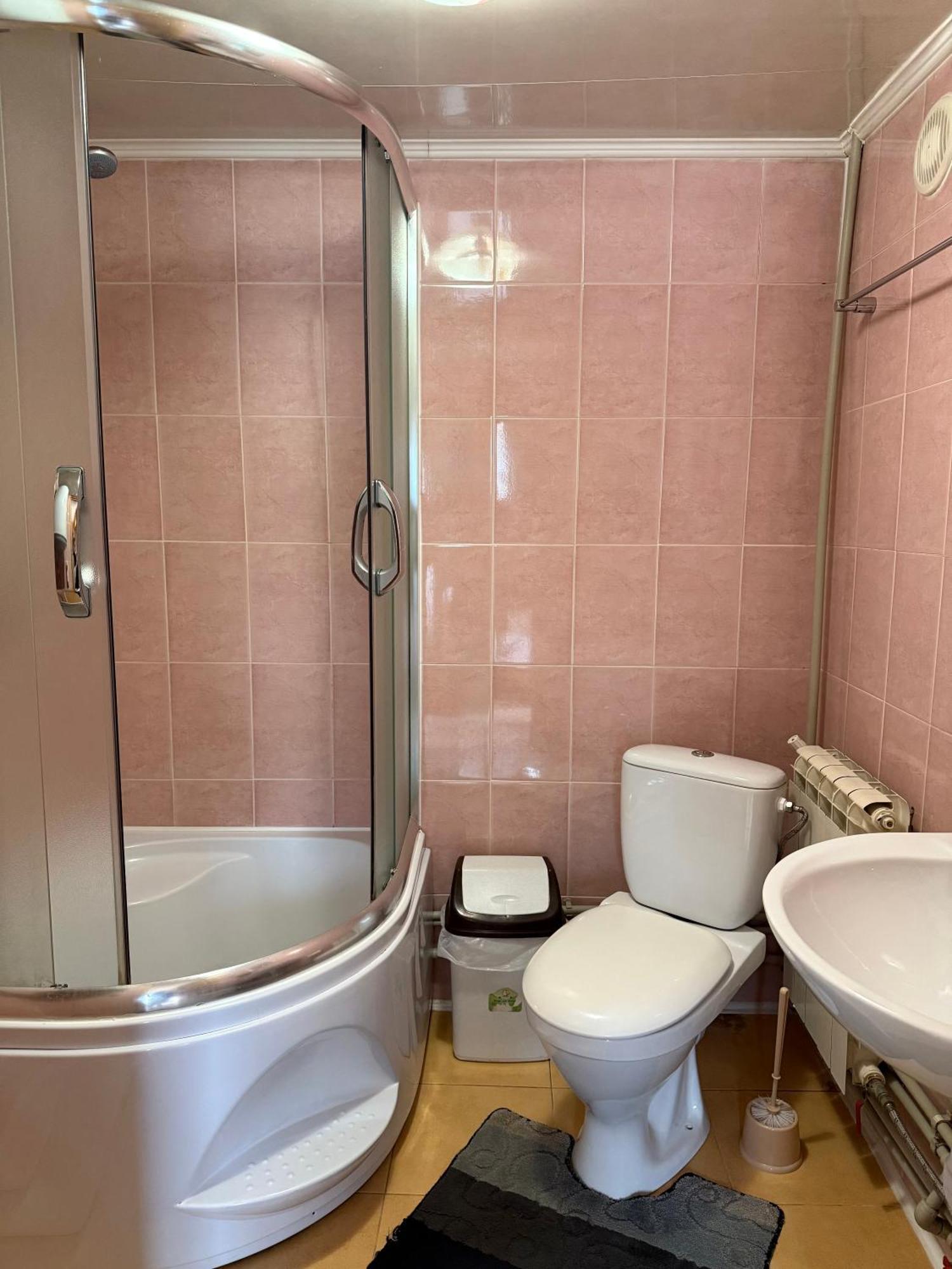 Водограй Hotell Vorochta Exteriör bild
